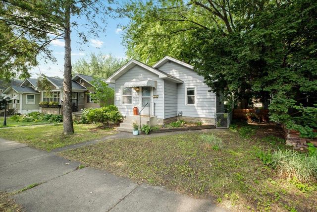 3932 45th Avenue S, Minneapolis, MN 55406
