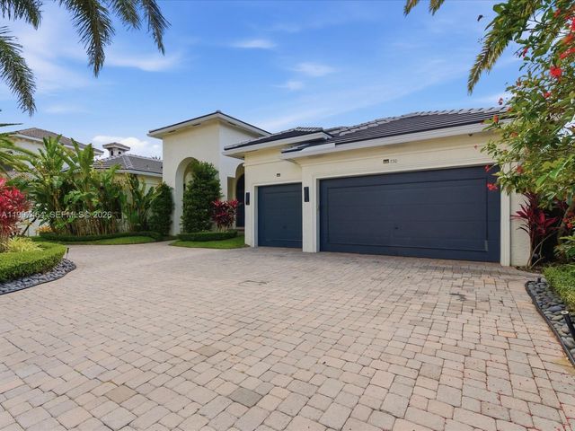 770 Leigh Palm Ave, Plantation, FL 33324