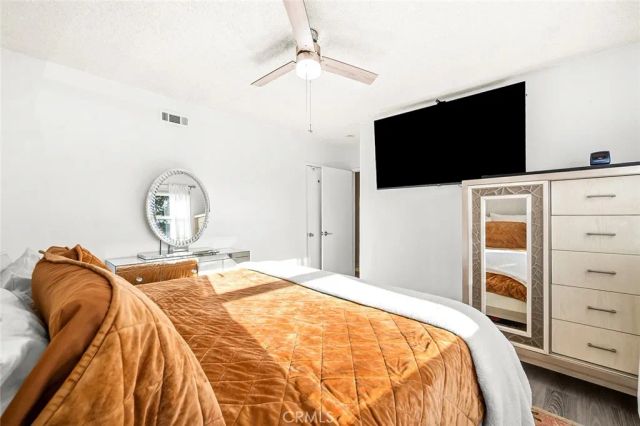 10502 S 8th Place, Inglewood, CA 90303