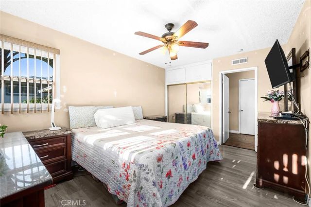 10502 S 8th Place, Inglewood, CA 90303