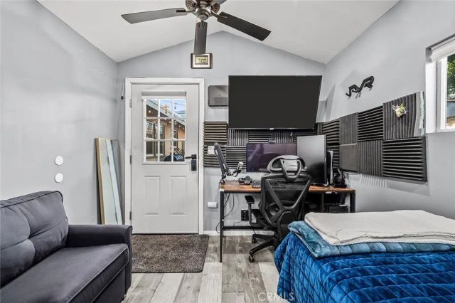 10502 S 8th Place, Inglewood, CA 90303