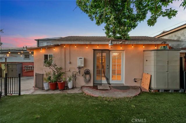 10502 S 8th Place, Inglewood, CA 90303