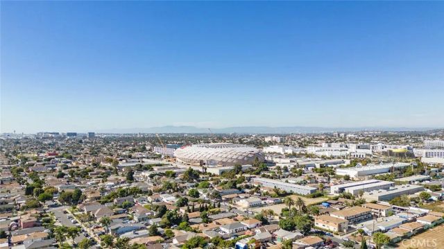 10502 S 8th Place, Inglewood, CA 90303