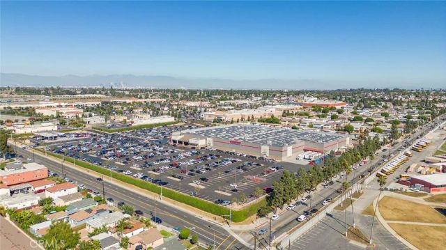 10502 S 8th Place, Inglewood, CA 90303