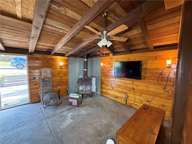 3256 Constitution Blvd, Blaine Twp, PA 15323