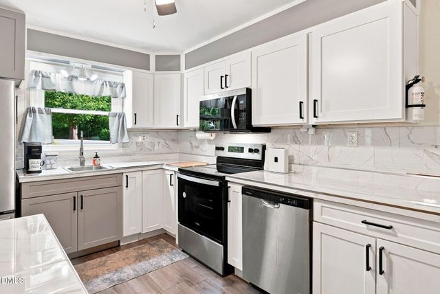 1512 Carroll Heights Road, Zebulon, NC 27597