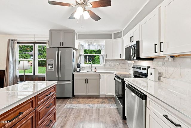 1512 Carroll Heights Road, Zebulon, NC 27597