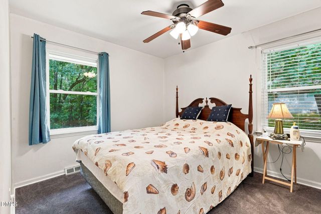 1512 Carroll Heights Road, Zebulon, NC 27597