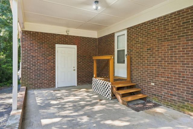 1512 Carroll Heights Road, Zebulon, NC 27597