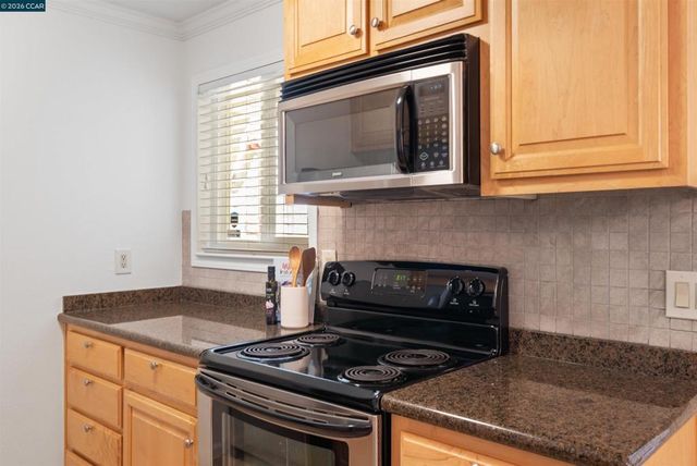 1505 Kirker Pass Rd 101, Concord, CA 94521