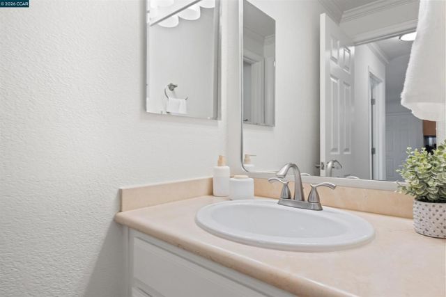 1505 Kirker Pass Rd 101, Concord, CA 94521
