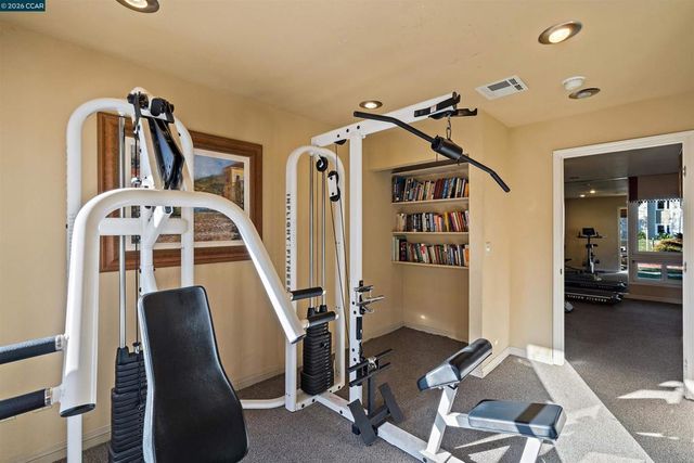 1505 Kirker Pass Rd 101, Concord, CA 94521
