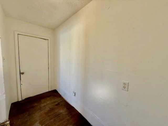 1605 E 10th Avenue, Corsicana, TX 75110