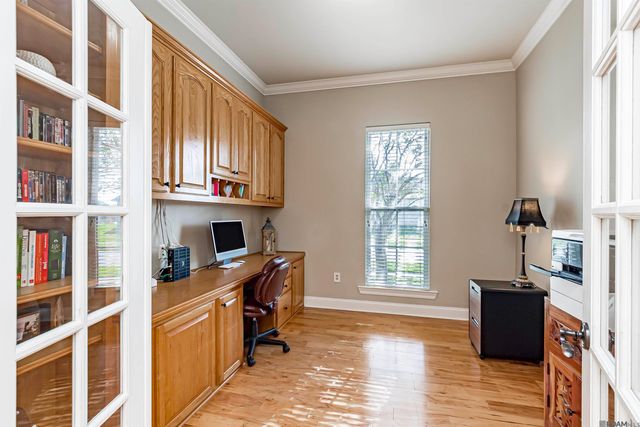 2402 S Turnberry Ave, Zachary, LA 70791