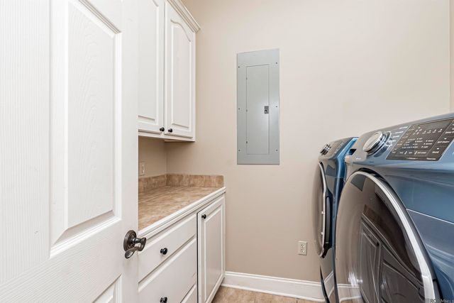 2402 S Turnberry Ave, Zachary, LA 70791