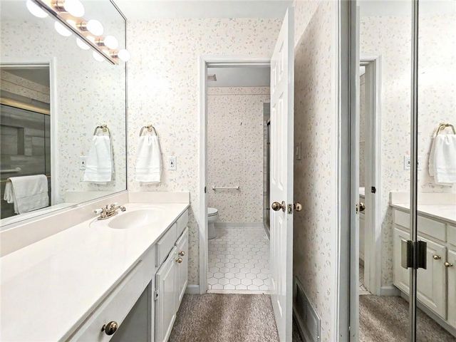 28402 Plantation Drive NE, Atlanta, GA 30324