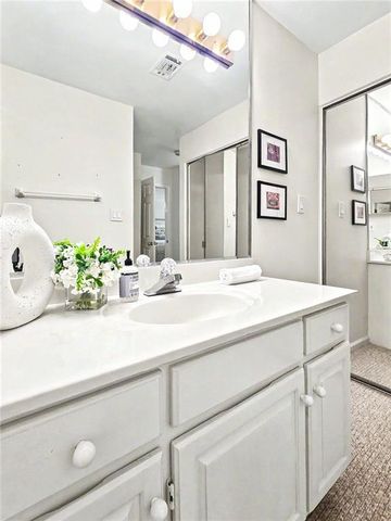 28402 Plantation Drive NE, Atlanta, GA 30324