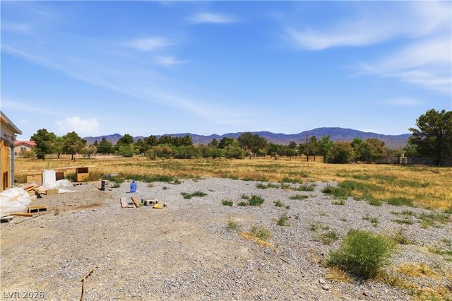 710 Bunarch Road, Pahrump, NV 89060