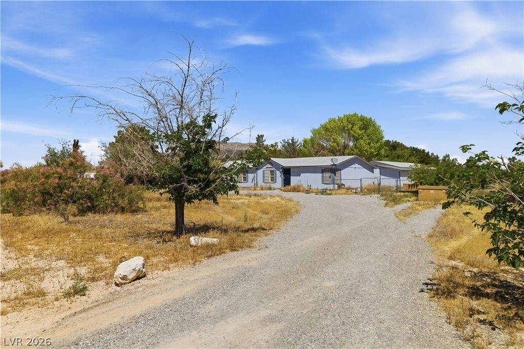 710 Bunarch Road, Pahrump, NV 89060