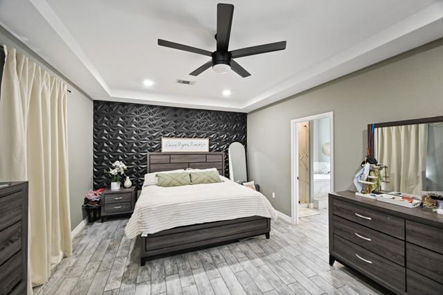 6518 Letcher Street, Houston, TX 77028