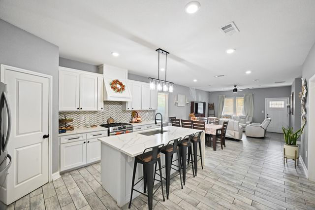 6518 Letcher Street, Houston, TX 77028