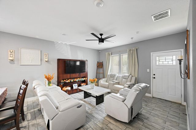 6518 Letcher Street, Houston, TX 77028