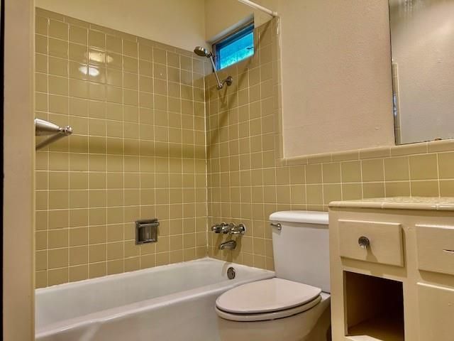 2800 Cole ST C204, Austin, TX 78705