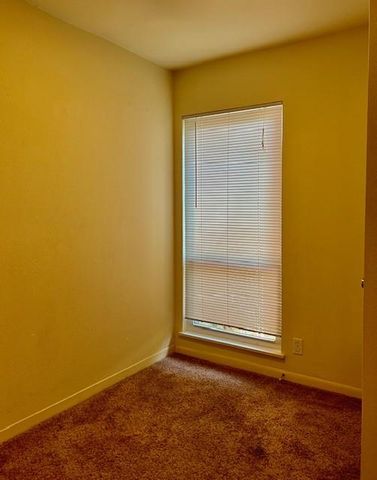 2800 Cole ST C204, Austin, TX 78705
