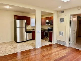 2800 Cole ST C204, Austin, TX 78705