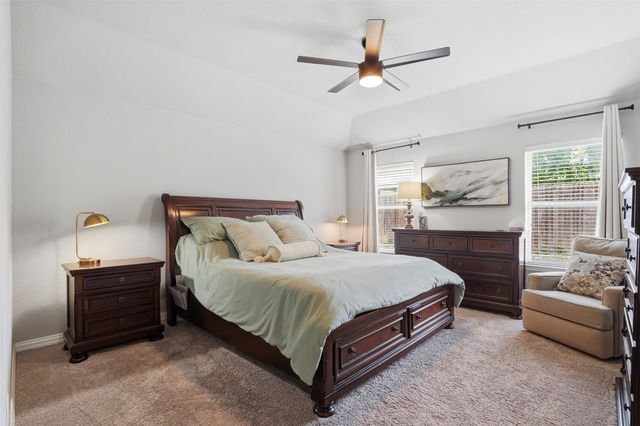 924 Crowder Drive, Crowley, TX 76036