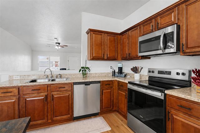 801 NW 69th Avenue, Bentonville, AR 72713