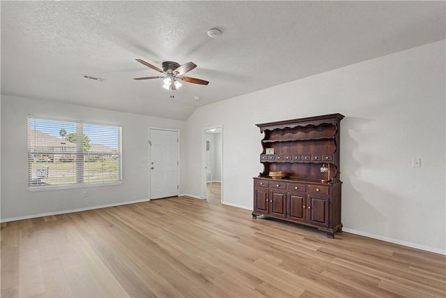 801 NW 69th Avenue, Bentonville, AR 72713