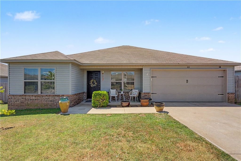801 NW 69th Avenue, Bentonville, AR 72713