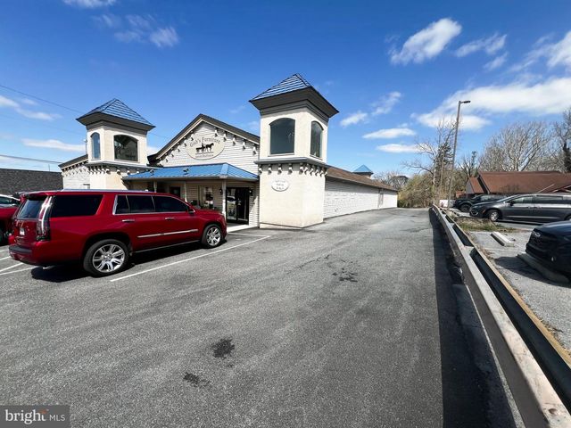 2191-93 LINCOLN HWY E, Lancaster, PA 17602