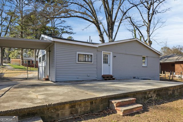 4810 Bartlett Road, Forest Park, GA 30297