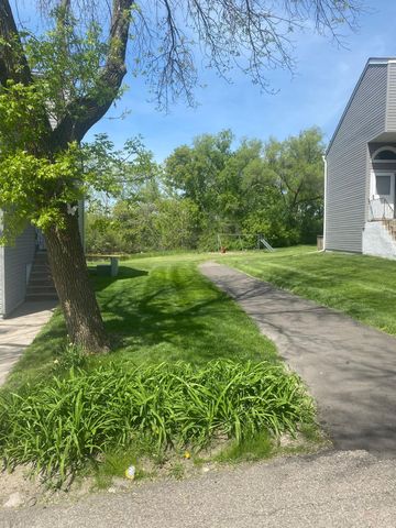 5408 Egan Drive, Savage, MN 55378