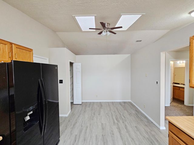 1905 ROANOKE Drive NE, Rio Rancho, NM 87144
