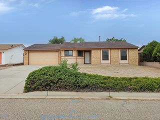 1905 ROANOKE Drive NE, Rio Rancho, NM 87144