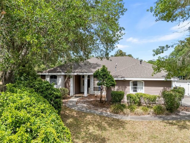 11520 NW 8TH LANE, Gainesville, FL 32606
