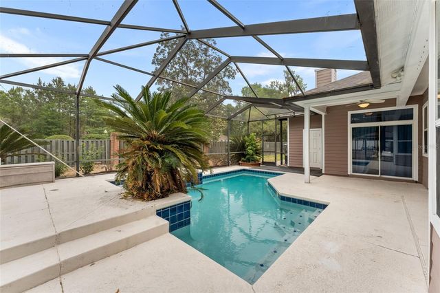 11520 NW 8TH LANE, Gainesville, FL 32606