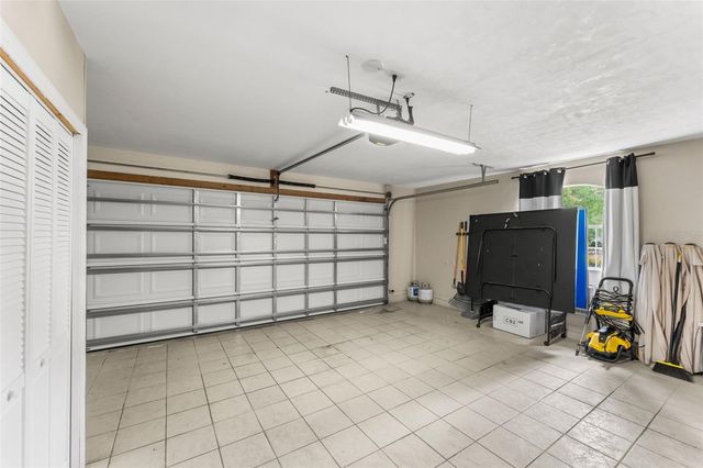 11520 NW 8TH LANE, Gainesville, FL 32606
