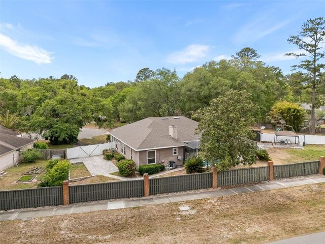 11520 NW 8TH LANE, Gainesville, FL 32606