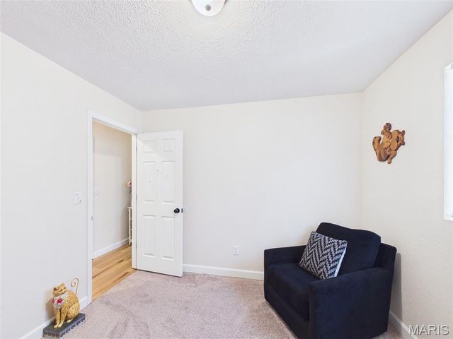 21624 Highway Y, St Robert, MO 65584