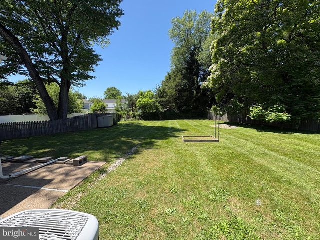 526 PINGREE AVE, Trenton, NJ 08618