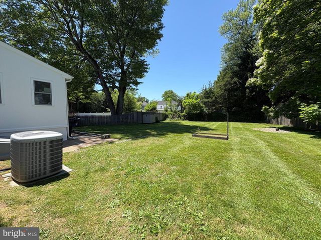 526 PINGREE AVE, Trenton, NJ 08618