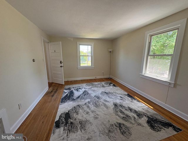 526 PINGREE AVE, Trenton, NJ 08618