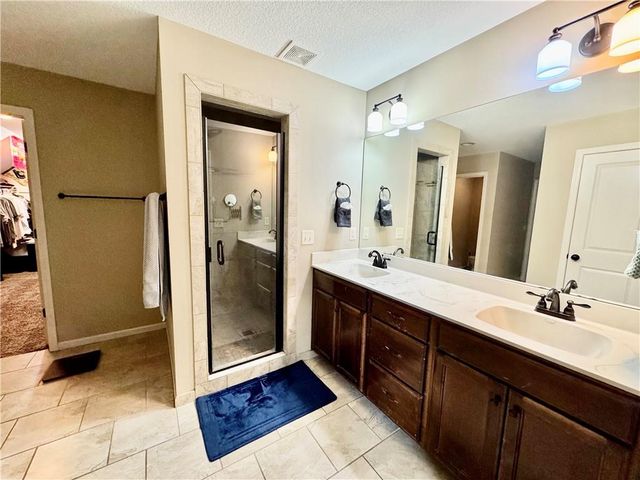 1117 Tamarisk Drive, Leavenworth, KS 66048
