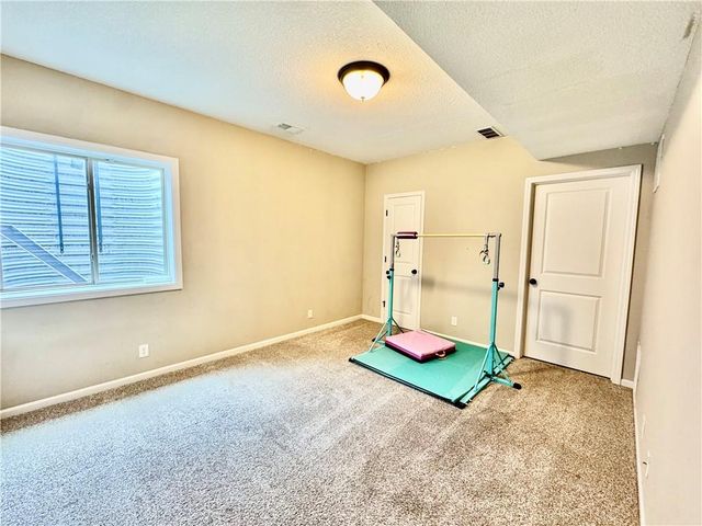 1117 Tamarisk Drive, Leavenworth, KS 66048
