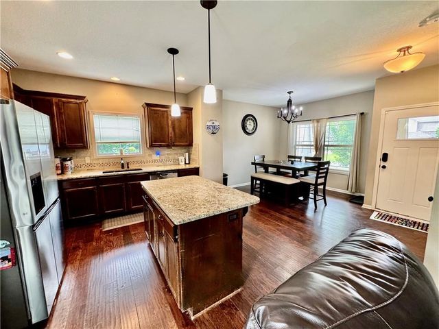 1117 Tamarisk Drive, Leavenworth, KS 66048