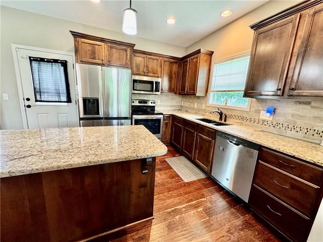 1117 Tamarisk Drive, Leavenworth, KS 66048